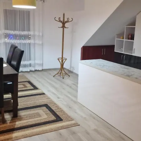 Ferienwohnung Cudowny Zakatek Z Ogrodem I Basenem Bukwica  Exterior foto