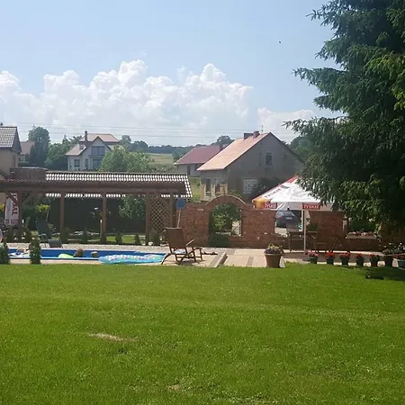 Ferienwohnung Cudowny Zakatek Z Ogrodem I Basenem Bukwica  Exterior foto