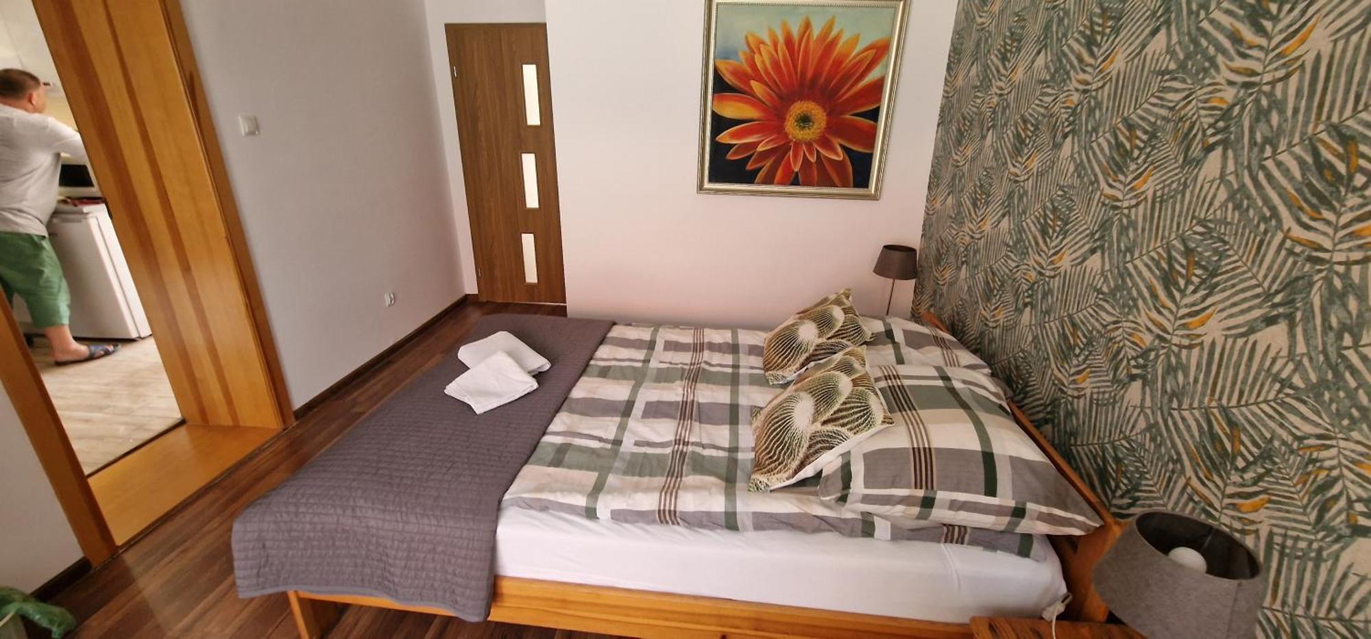 Apartment Cudowny Zakatek Z Ogrodem I Basenem *