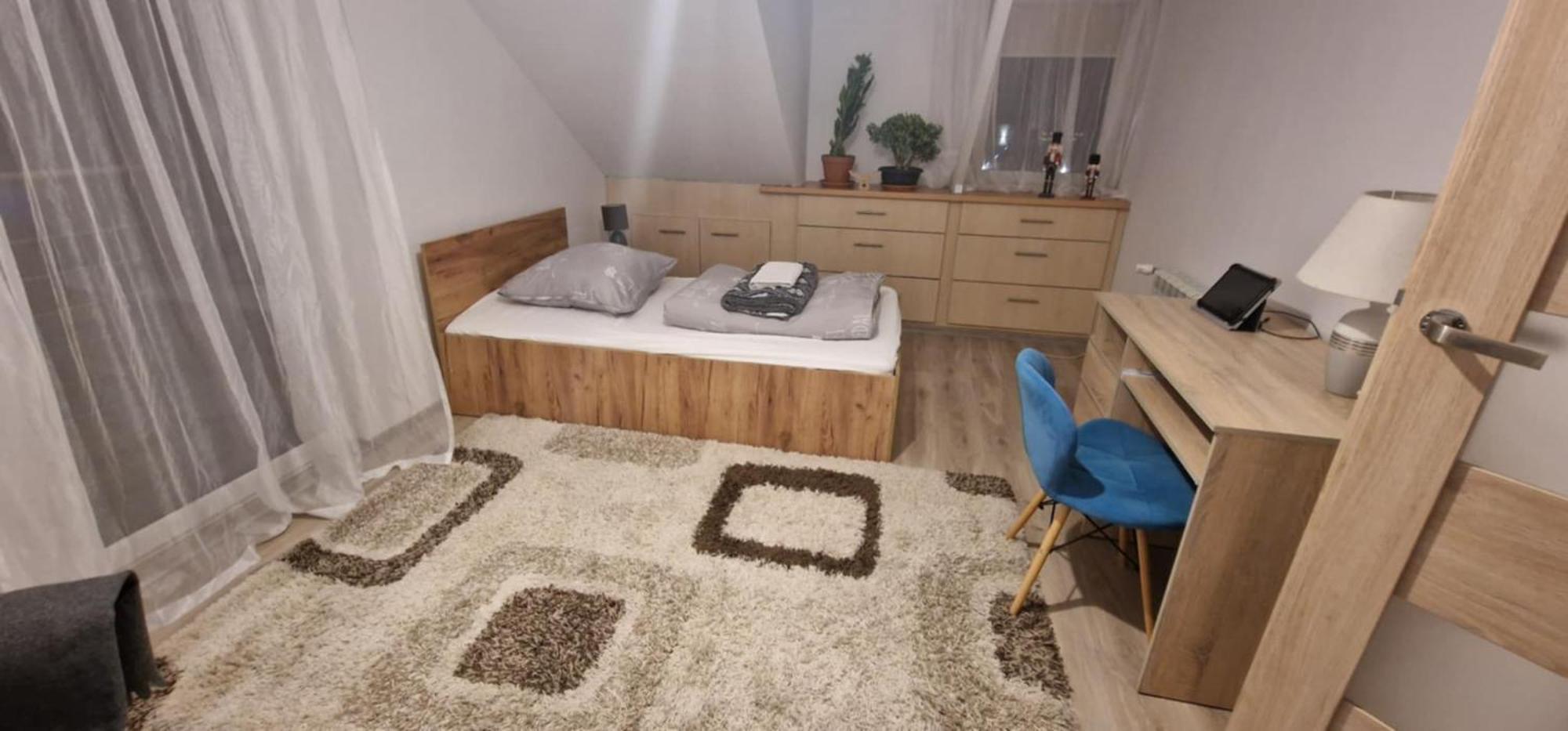 Cudowny Zakatek Z Ogrodem I Basenem