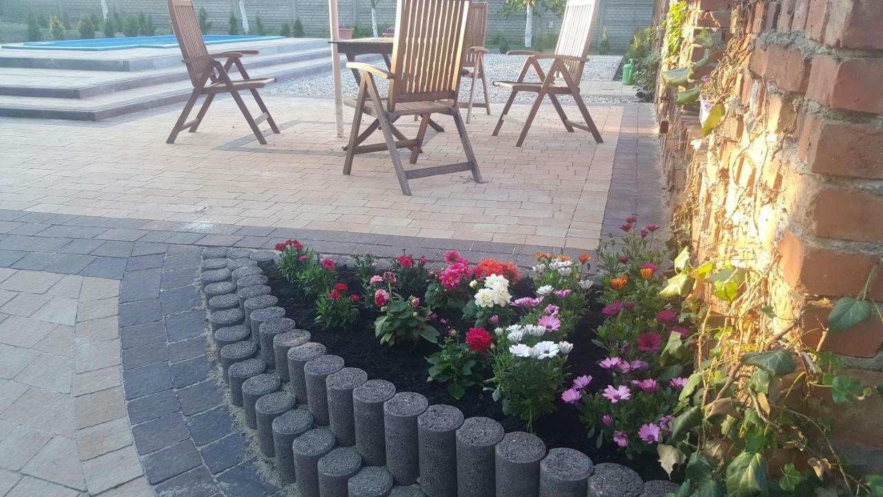 Apartment Cudowny Zakatek Z Ogrodem I Basenem