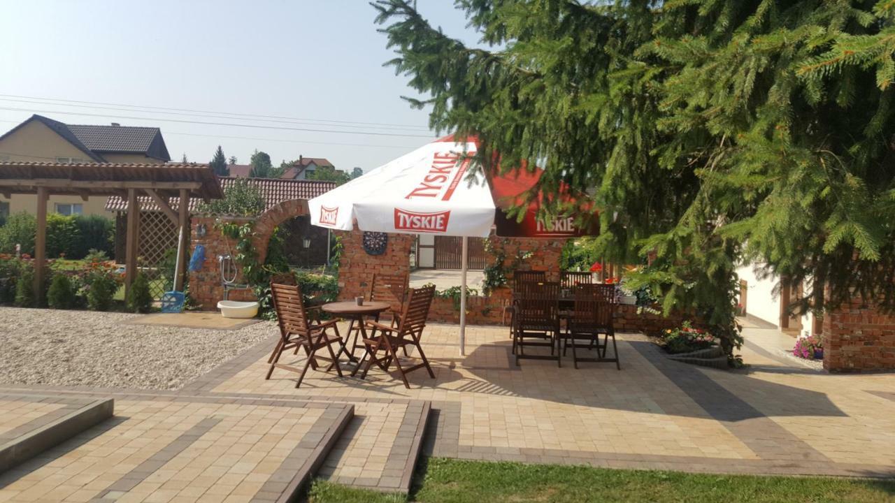 Apartment Cudowny Zakatek Z Ogrodem I Basenem Bukwica (Lower Silesia)