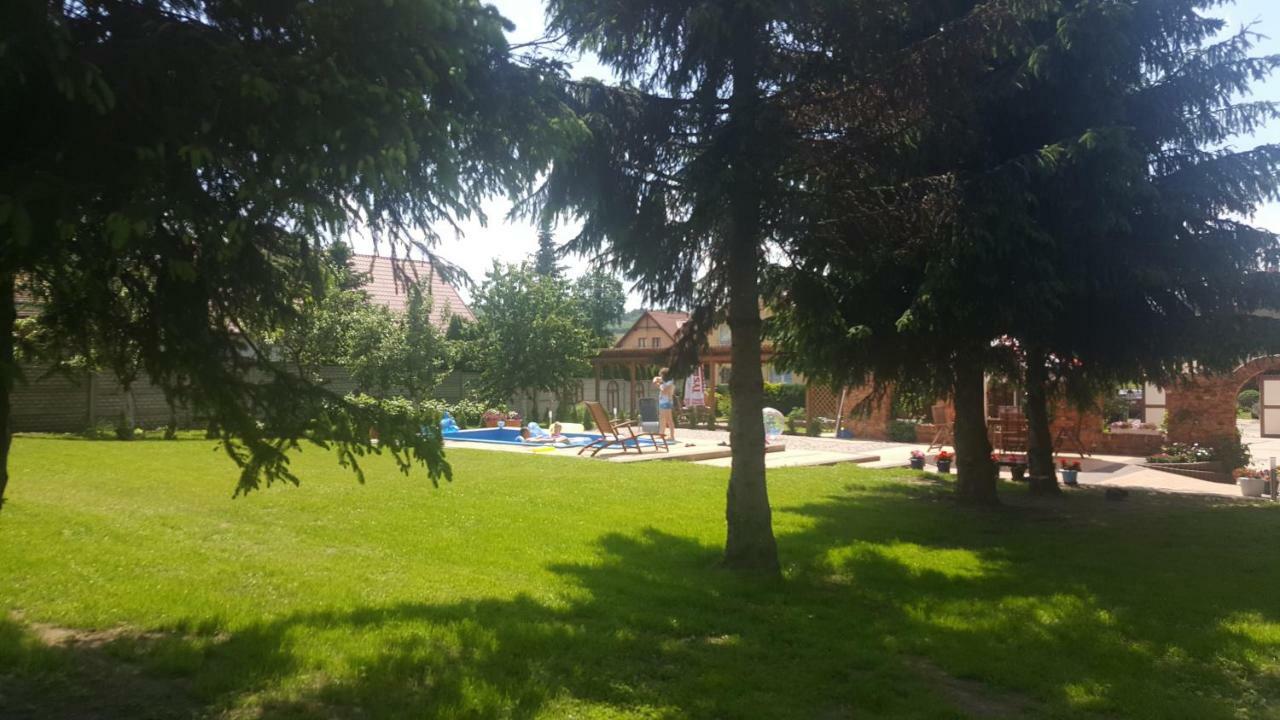 Apartment Cudowny Zakatek Z Ogrodem I Basenem *